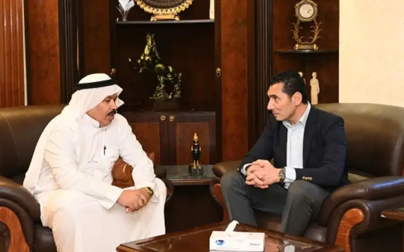 وزير الشباب يبحث مع رئيس الاتحاد المصري سبل دعم وتطوير رياضة الهجن